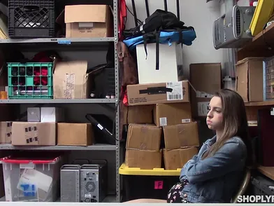 Security guard fucky-fucky