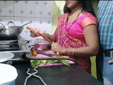 Witness Mumbai Ashu, the Indian daughter, spray while getting her fat cupcakes and butt penetrated in the kitchen