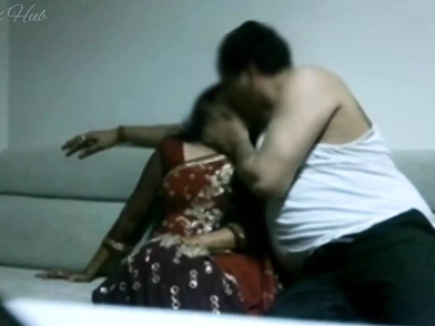 Indian Store Employee cheats on her husband with her boss on the sofa