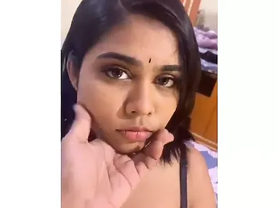Pati ke ghar per na Rahane per Pati ke dost se chudwaya - A fur covered Indian bhabhi's buttfuck fantasies