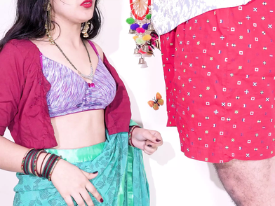 Desi mms: Aunty Ki Tight gaandjabardast gets her donk torn up rigid & nutted on