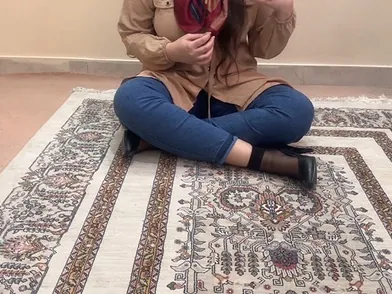 Off the hook: Dafi_Irani gets her vagina ravaged by a yam-sized stiffy while her hubby sees