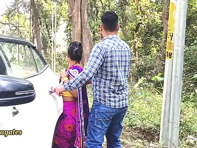 Raveena75 caught her Desi Family Fuck-fest - Step-father caught his stepdaughter-in-law from the village for some grubby joy!