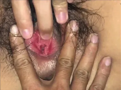 Desi COUGAR Athulata and her cock-squeezing cooter g...