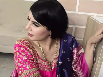 Indian COUGARS: Desi MILF Mom & Indian Aunty Unwind with Devar Ji