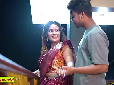 Sazi's sizzling wifey-exchange concludes in a insane internal ejaculation!