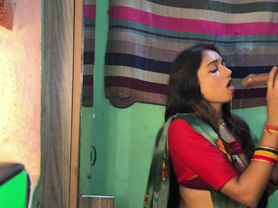 Witness Indian Desi Aunty and Her Super-steamy Desi Wifey Get Poked in a Desi Hump