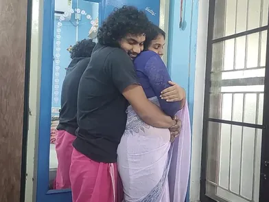 Hot Malayali girlfriend in saree loves to suck and ride till she gets a hot load on her face