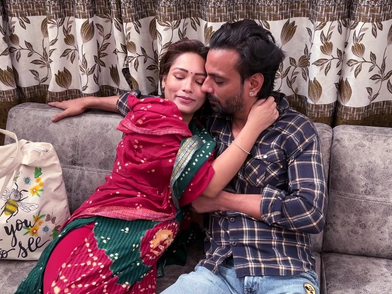 Zoya Rathore joins in for a wild orgy of pleasure at his friend's mansion