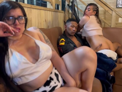 Antonella-Jones and her beau share a Frosty frosty threesome