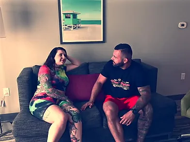 Neveah Rose groans in delight as Uncontrollable Vince cruelly smashes her cock-squeezing rump