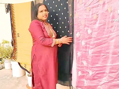 Priyabhaibhi3's filthy romp with her Indian neighbor Bhabhi