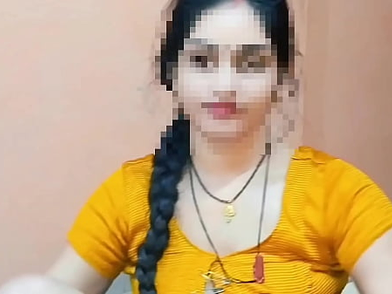 Monu and Radha786 get down and dirty in a hot homemade doggystyle romp in Hindi