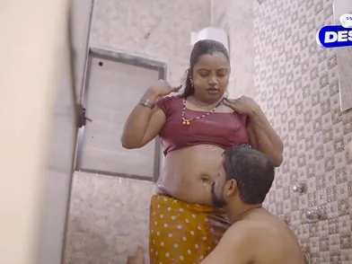 Hot Desi Aunty gets brutally penetrated by a strange...