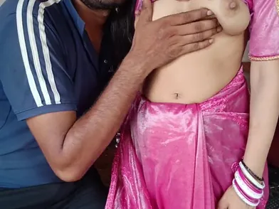 Stepbro's big booty leaves a young Indian girlfriend begging for more